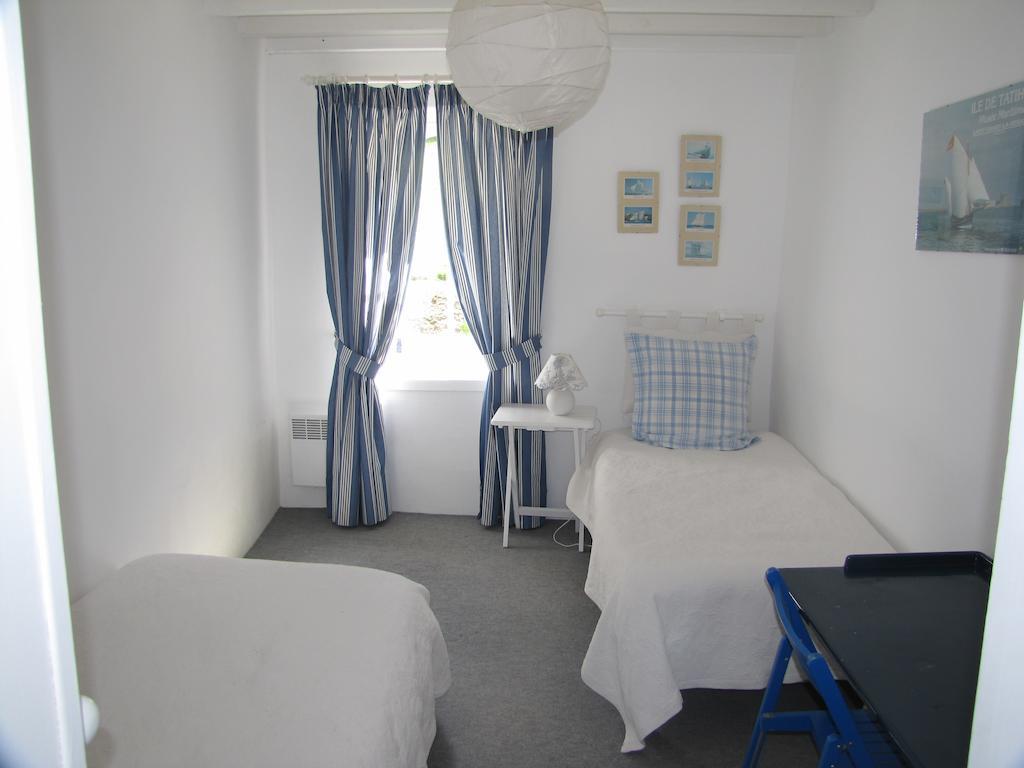 Gite De La Ferme De La Cour Crasville  Zimmer foto