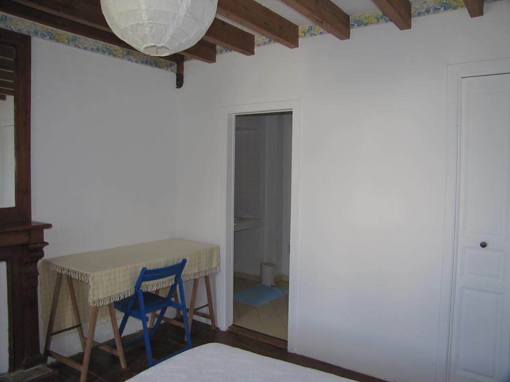 Gite De La Ferme De La Cour Crasville  Zimmer foto